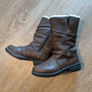 Totes Boots